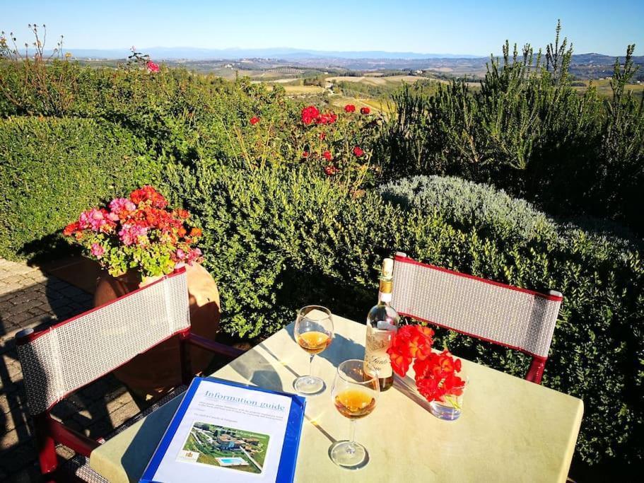 Castello Di Fulignano Ildebrando Superior Apartment San Gimignano Exterior foto